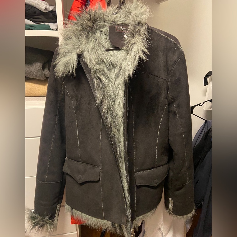 Dark grey suede faux fur interior jacket. Fit is oversized